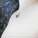 Tierhaarschmuck Anhänger mit Pferdekopf – rosévergoldet – Galaxy Pegasus