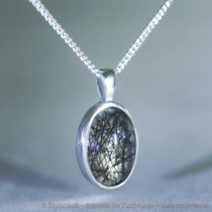 VENUS – Ovales Amulett – Erinnerungsschmuck Mit Tierhaar Oder Asche – AG 925
