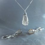 Tierdrops - Set: Halskette in glatt polierter Tropfenform an Sterlingsilber Venezianerkette und facettierten Ohrhänger mit edlen Brisuren mit Tropfen-Applikation