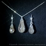 Tierdrops - Set: Halskette in glatt polierter Tropfenform an Sterlingsilber Venezianerkette und facettierten Ohrhänger mit edlen Brisuren mit Tropfen-Applikation