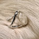 Ring Ceres 10 x 15 mm mit Tierhaar oder Asche, in 925 Sterlingsilber gefasst