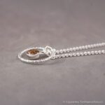 Ring-Anhänger mit tierhaar-Minicabochon